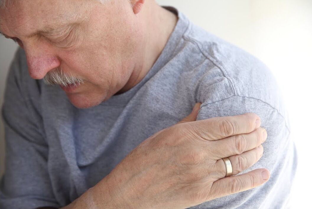 dureri de umăr din cauza artritei